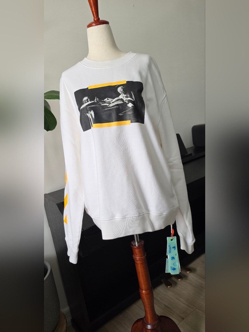 OFF-WHITE Caravaggio Saint Jerome Writing Print Longsleeve T-Shirt